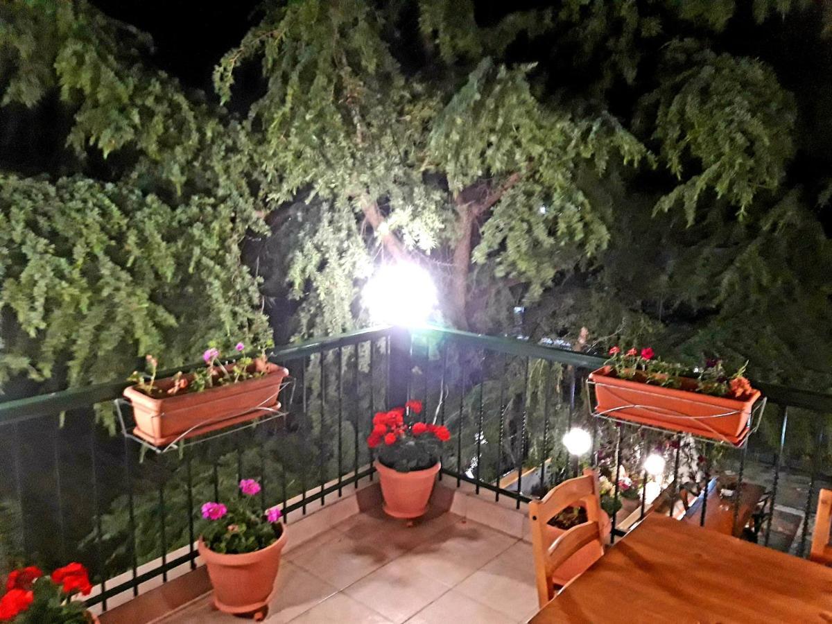 Handmade Peaceful Cozy House Near The Beach Nea Kallikrateia Exterior foto