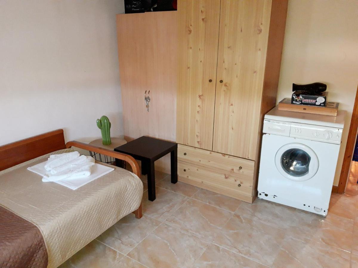 Handmade Peaceful Cozy House Near The Beach Nea Kallikrateia Exterior foto